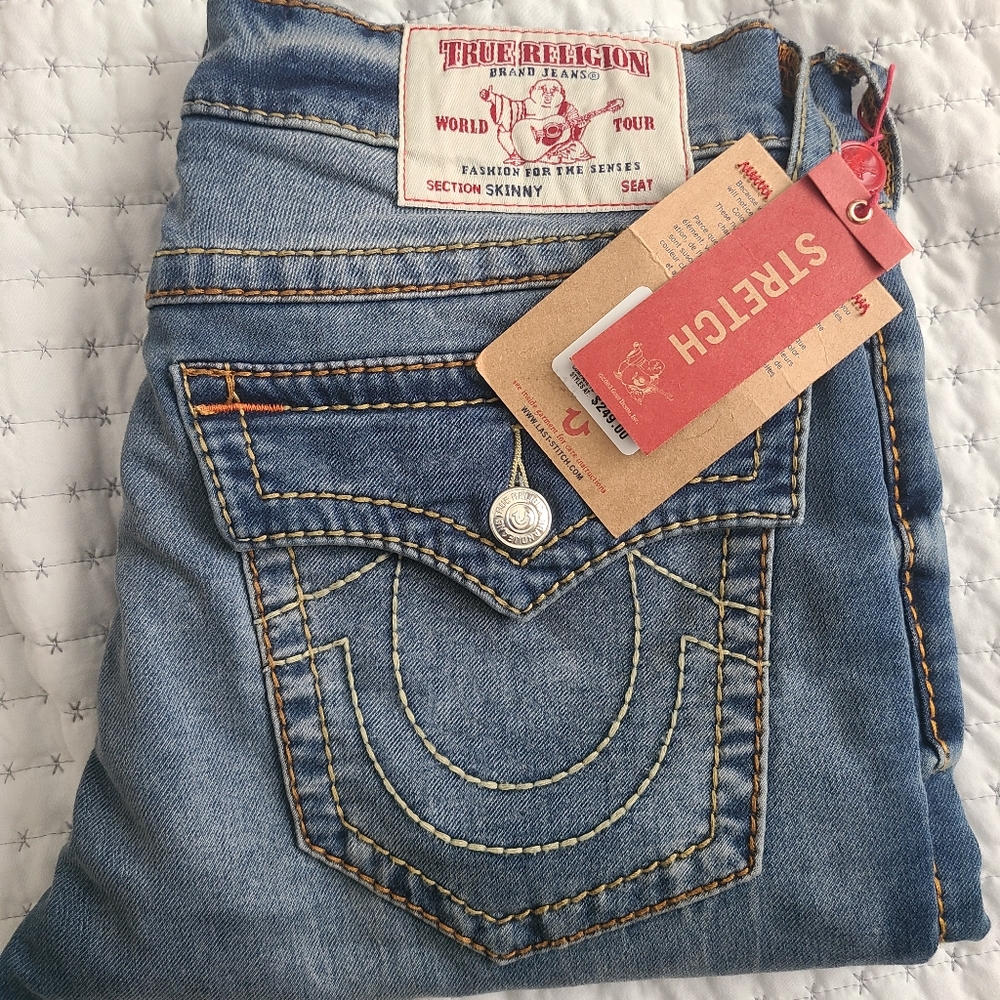True Religion 31 x 30 Slim Light Blue Jeans